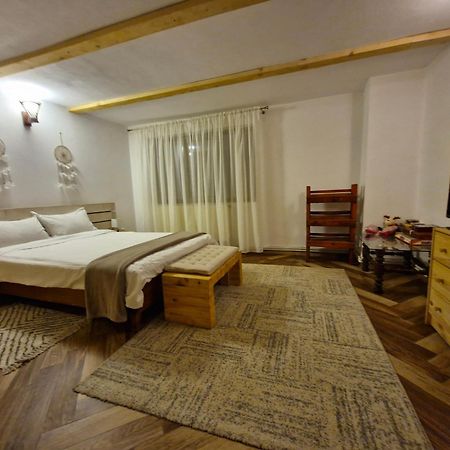 Cabana Din Padurea Valeni Valenii de Munte Luaran gambar