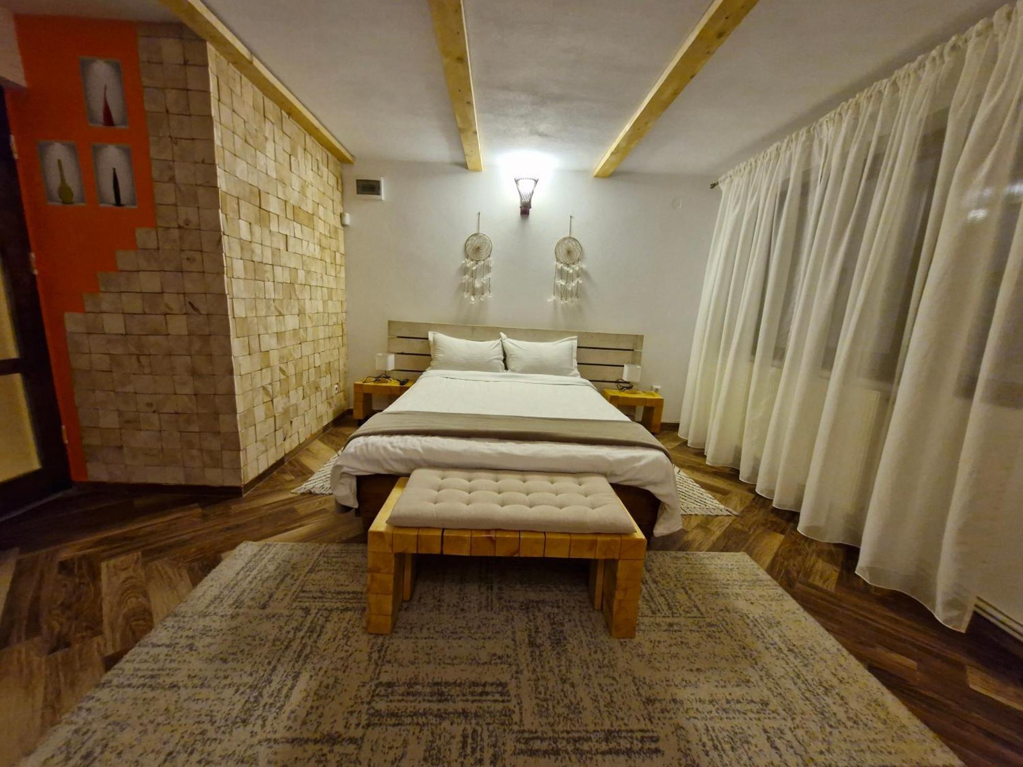 Cabana Din Padurea Valeni Valenii de Munte Luaran gambar